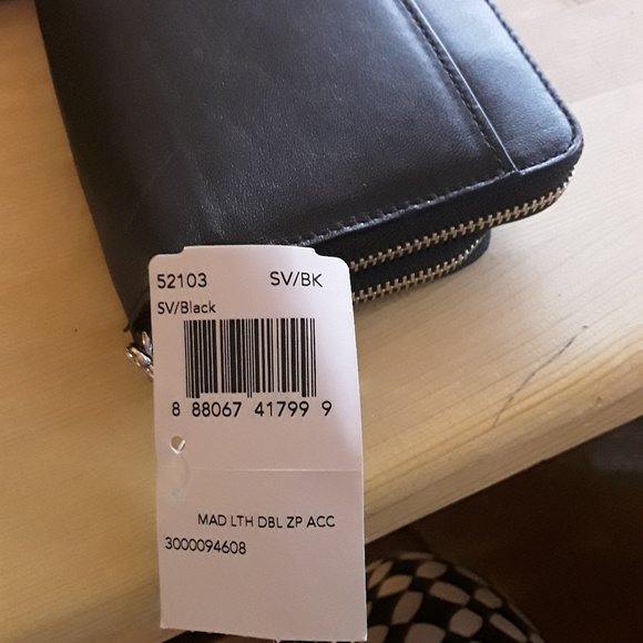 OPEN Respectful offers. Read description 😊 - Picture 2 of 2